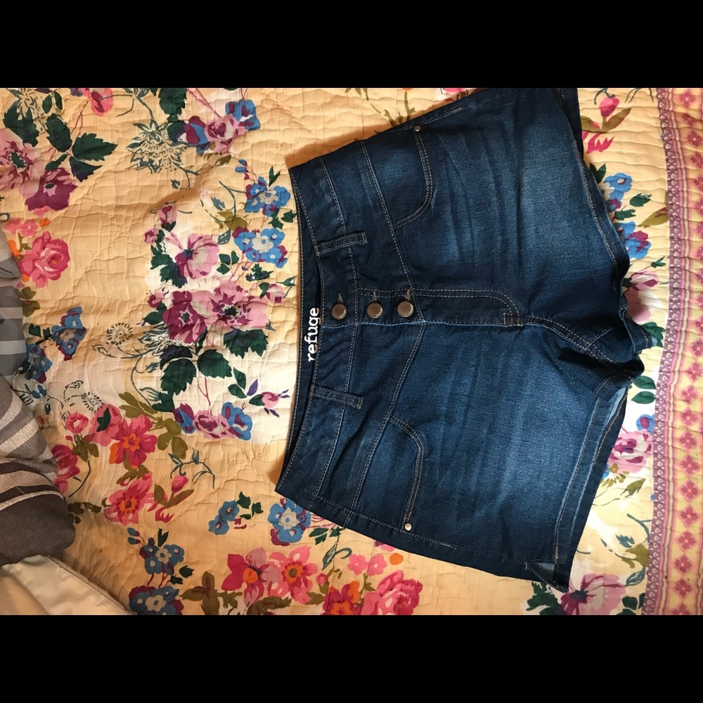 Refuge jean shorts